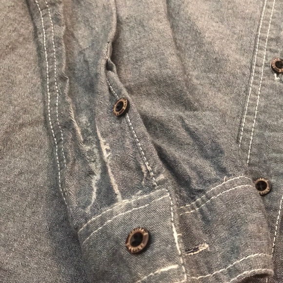 University of Cincinnati Denim Button up - Picture 3 of 4